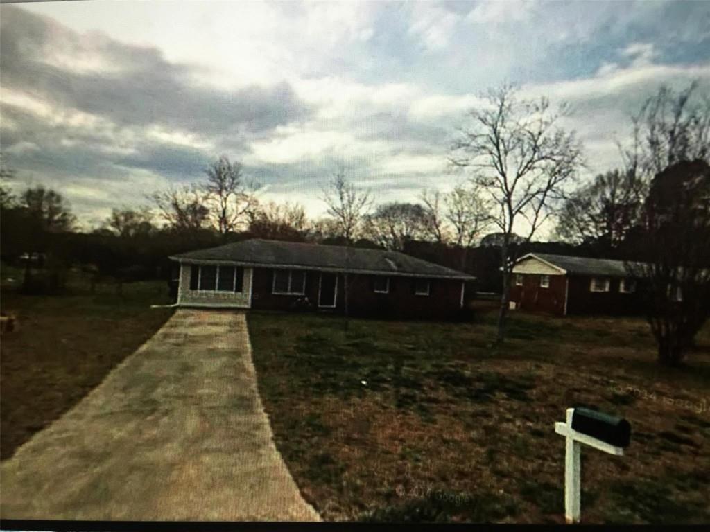 3772 Villa Ct., Powder Springs, GA 30127