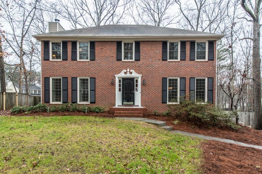 4722 Crest Knoll Dr., Mableton, GA 30126