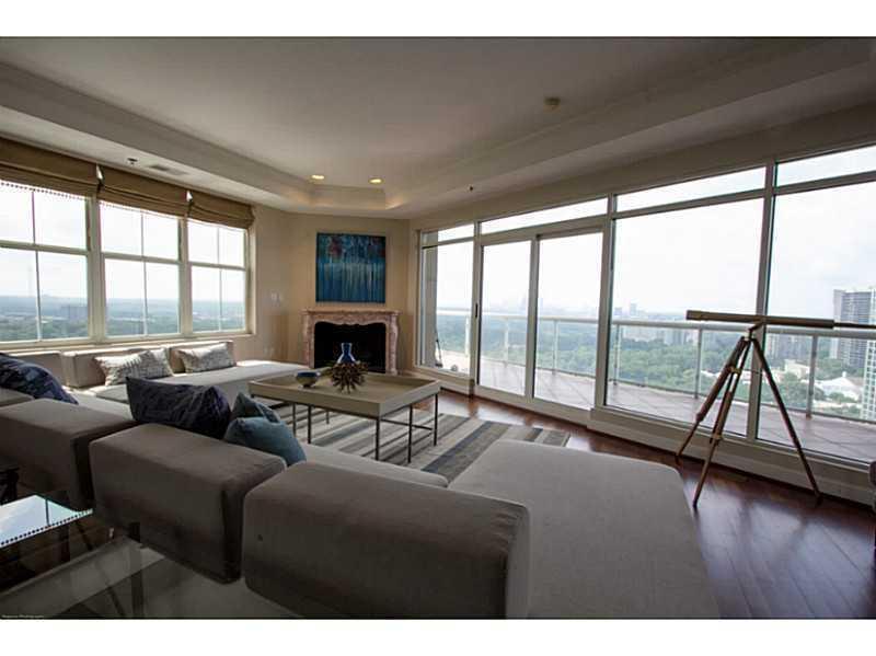 2881 Peachtree Rd. #2204, Atlanta, GA 30305