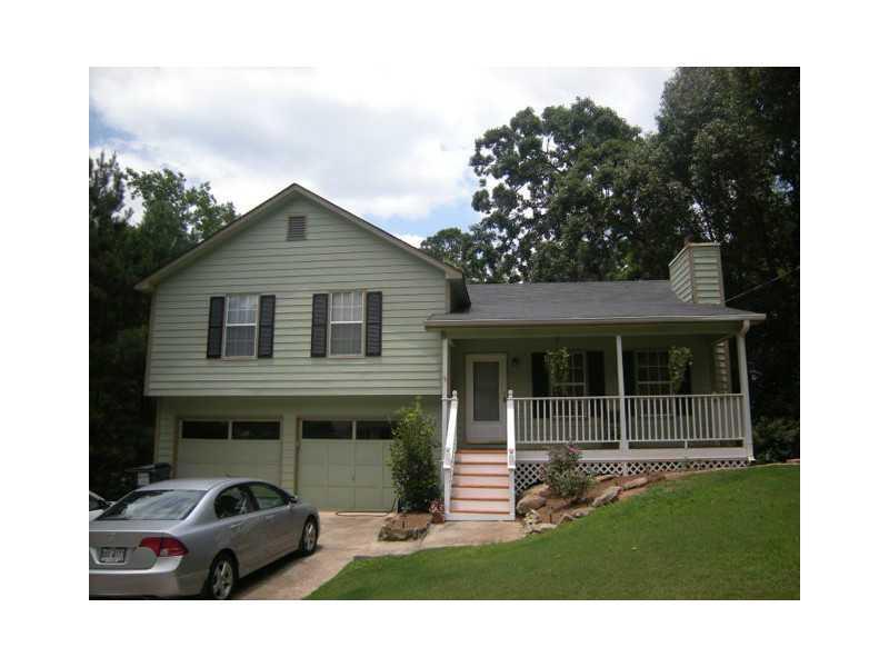 176 Halehaven Dr., Douglasville, GA 30134