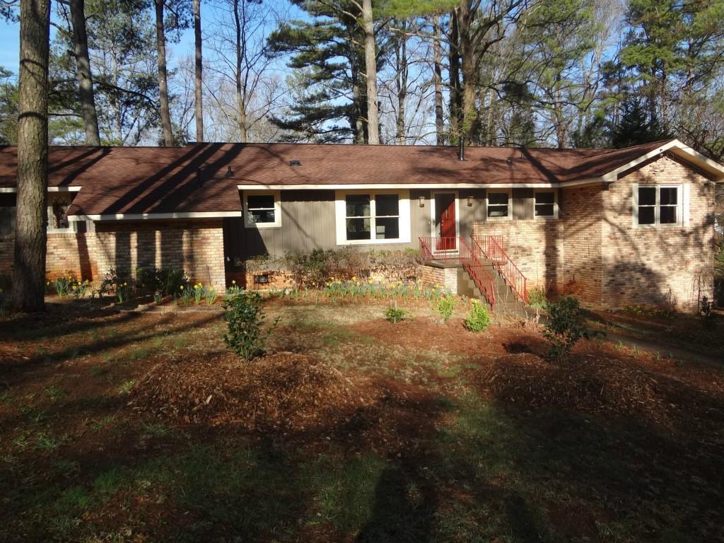 1244 Pinehurst Cir., Smyrna, GA 30080