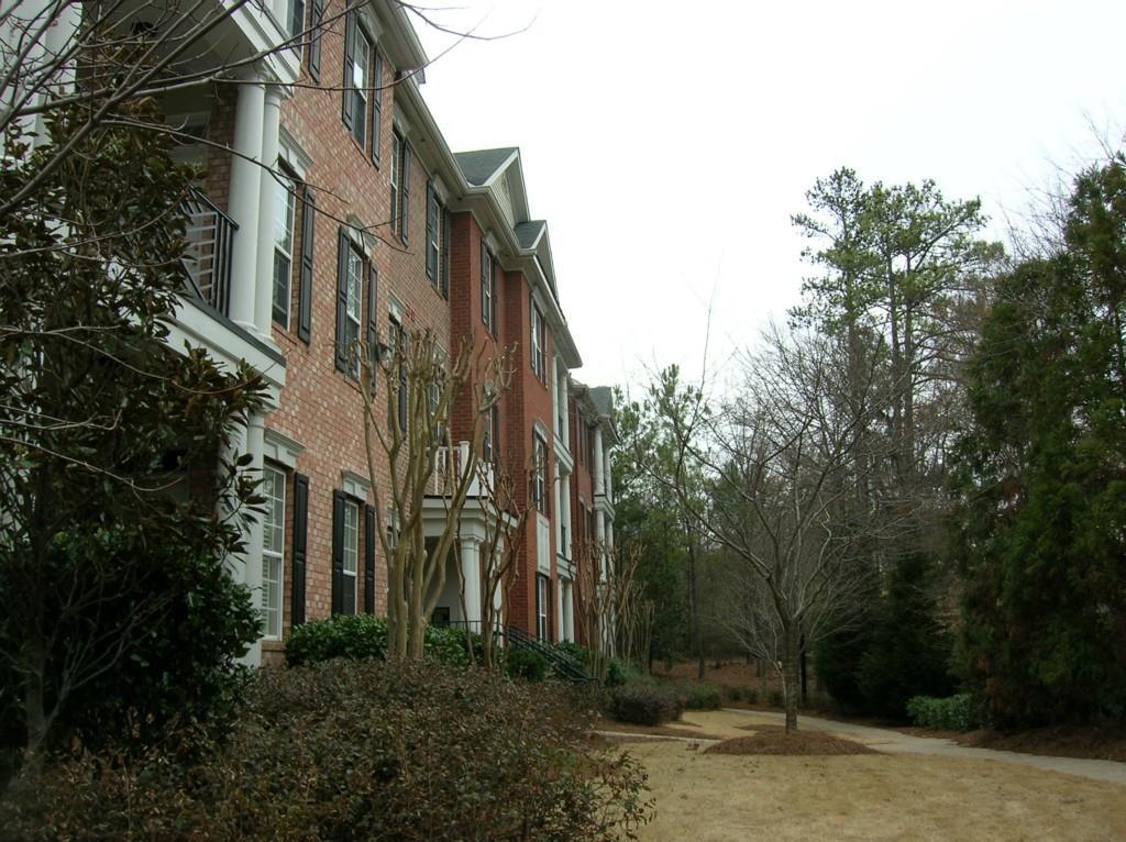 4850 Ivy Ridge Dr. #301, Atlanta, GA 30339