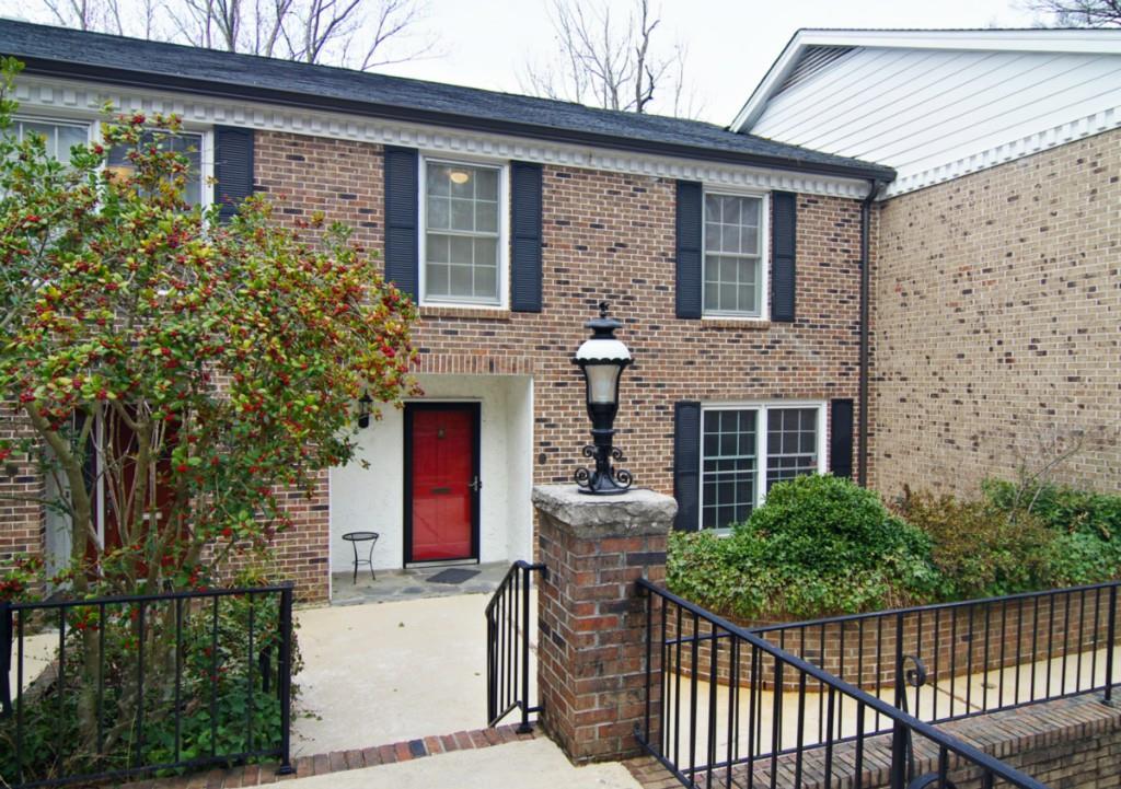 10 Ardmore Sq., Atlanta, GA 30309