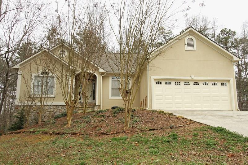 5870 Elm Tree Dr., Buford, GA 30518