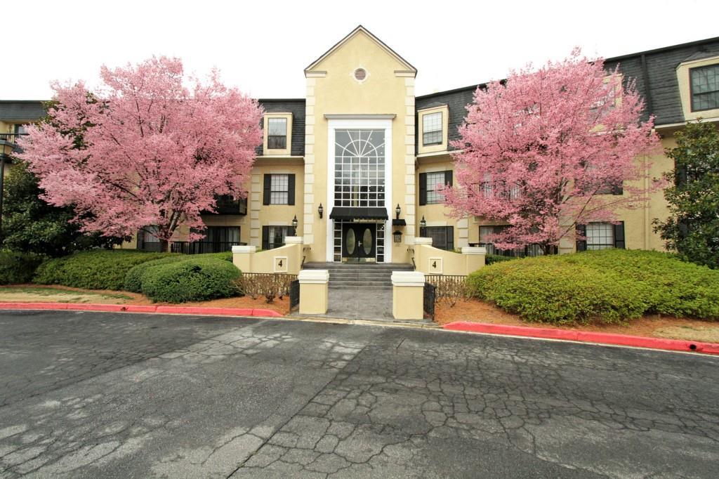 4104 Pine Heights Dr., Atlanta, GA 30324