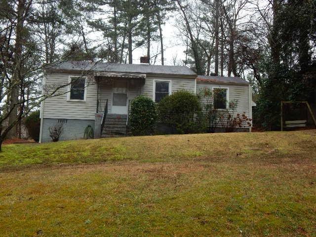 2027 Clairmont Ter., Atlanta, GA 30345