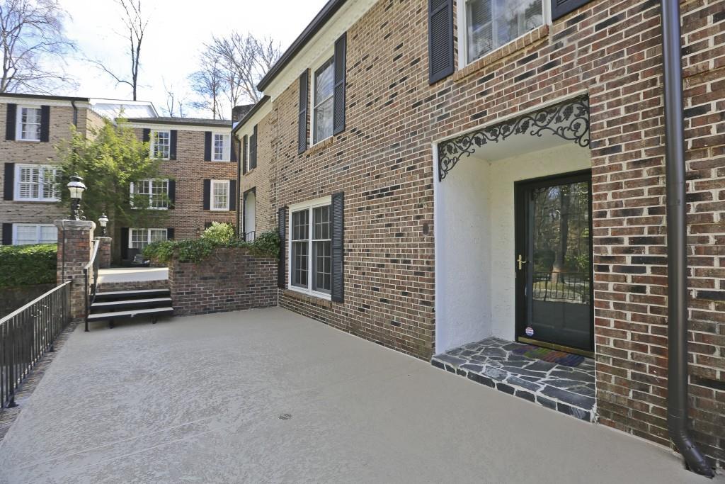 6 Ardmore Square, Atlanta, GA 30309