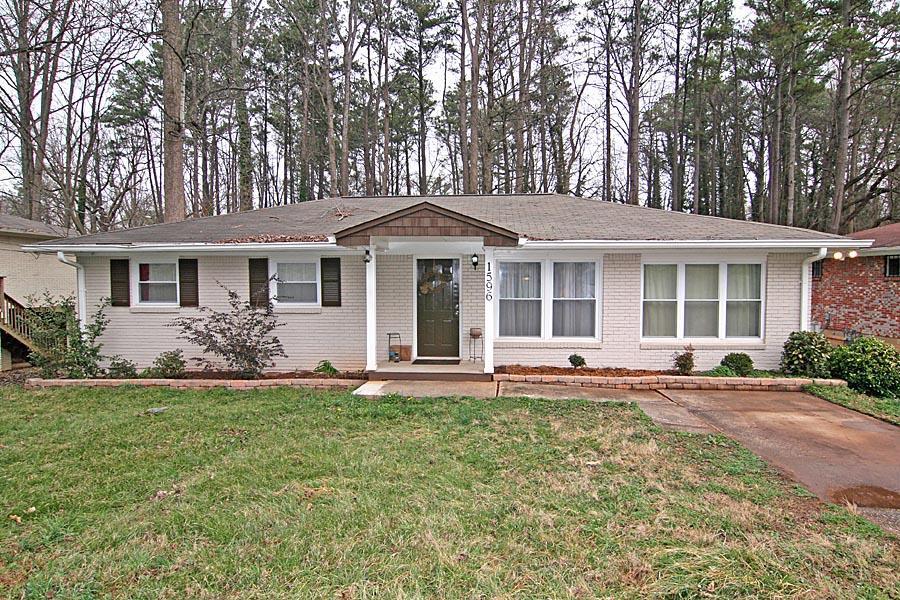 1596 Wainwright Dr., Atlanta, GA 30316