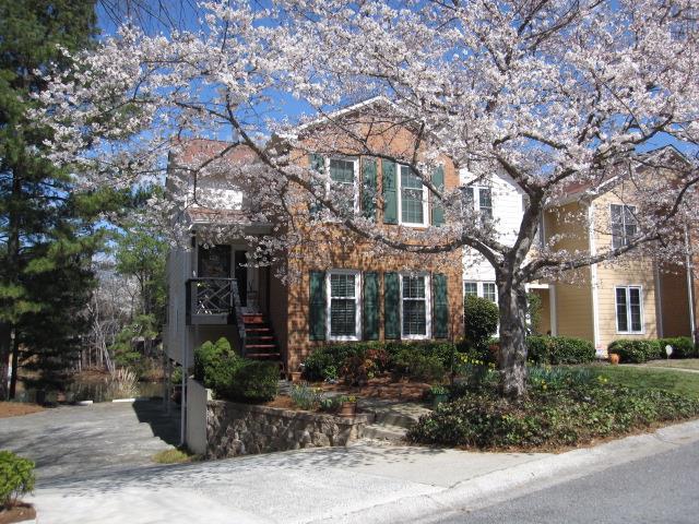 6520 Deerings Ln., Norcross, GA 30092