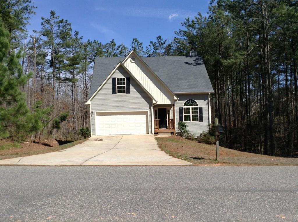 228 Pine Tree Dr., Dawsonville, GA 30534