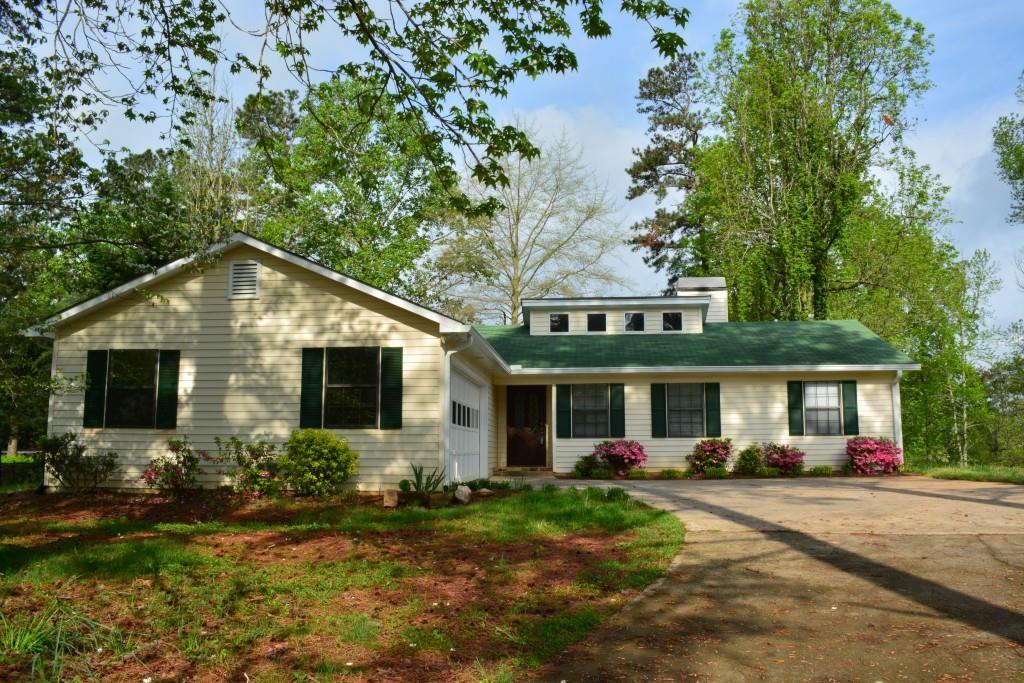 5416 Stone Trace, Gainesville, GA 30504