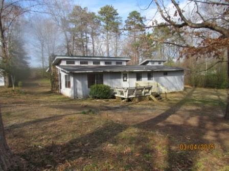 9390 Meadowbrook Dr., Gainesville, GA 30506