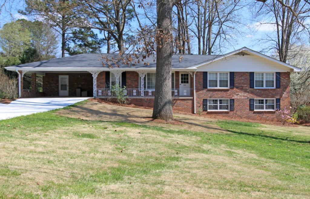 3387 Doyle Ln., Marietta, GA 30060