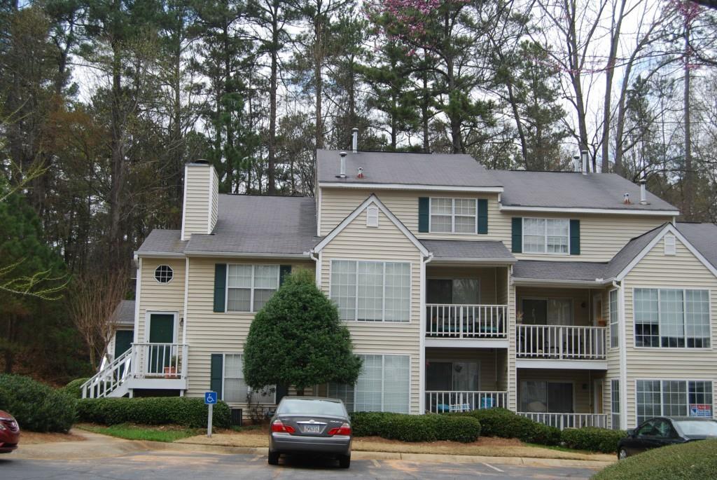 1211 Glenleaf Dr., Norcross, GA 30092