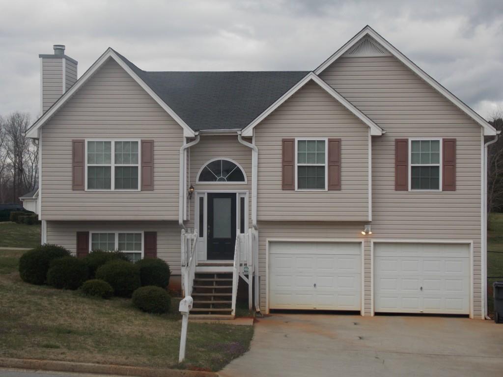 26 Twin Oaks Dr., Dallas, GA 30157