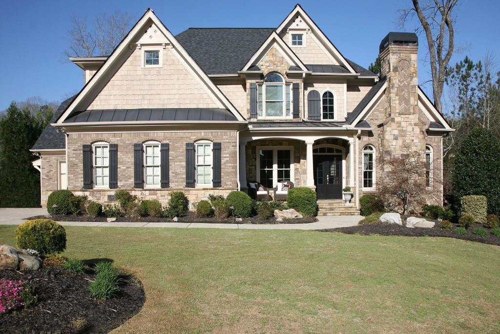 104 Fernwood Dr., Woodstock, GA 30188