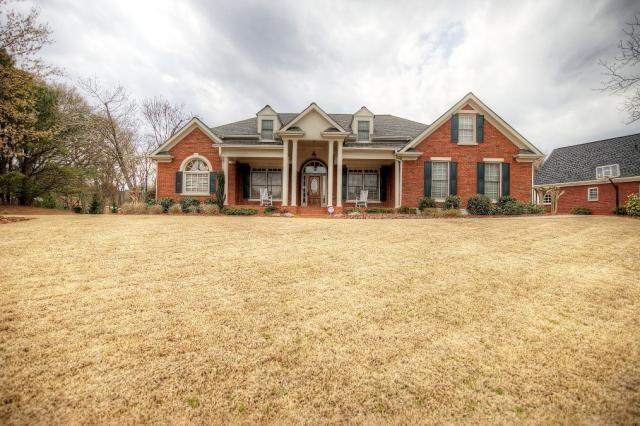 3001 Bradshaw Club Dr., Woodstock, GA 30188