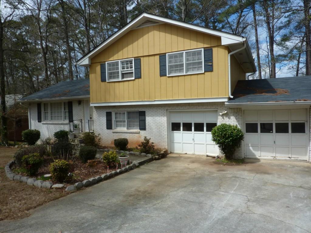 4775 Saint Bernard Dr., Lilburn, GA 30047