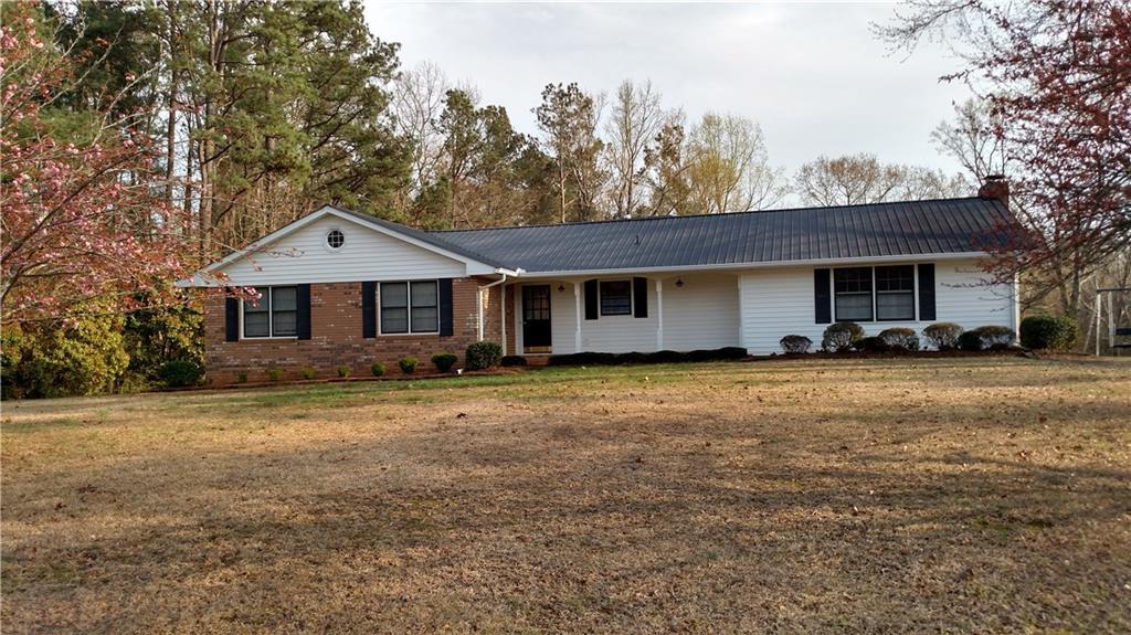 2555 Hammond Dr., Cumming, GA 30040