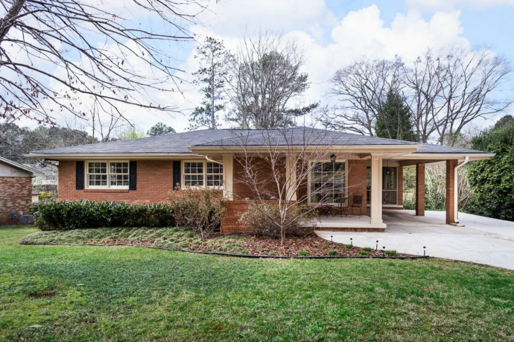 1400 Nalley Cir., Decatur, GA 30033