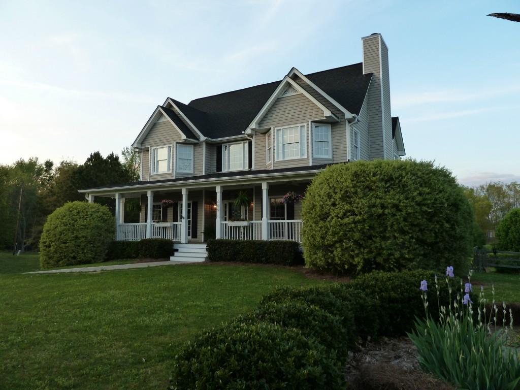 609 Bethel Church Rd., Hiram, GA 30141