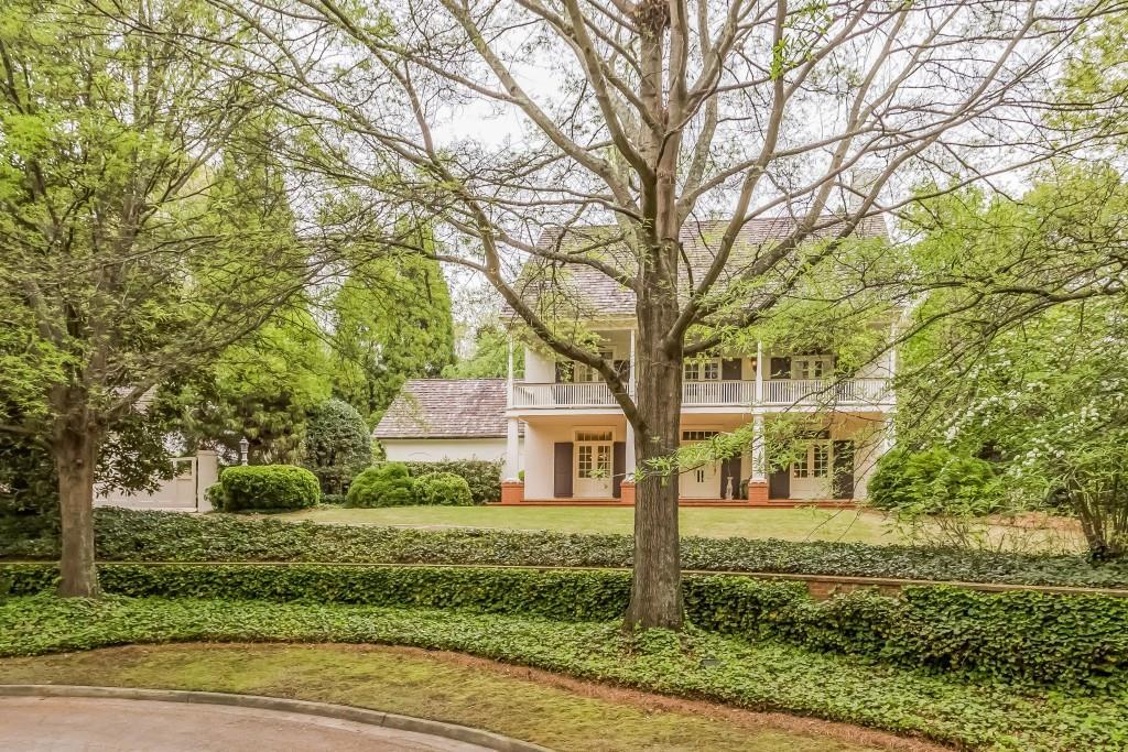 2993 Bakers Meadow Ln., Atlanta, GA 30339