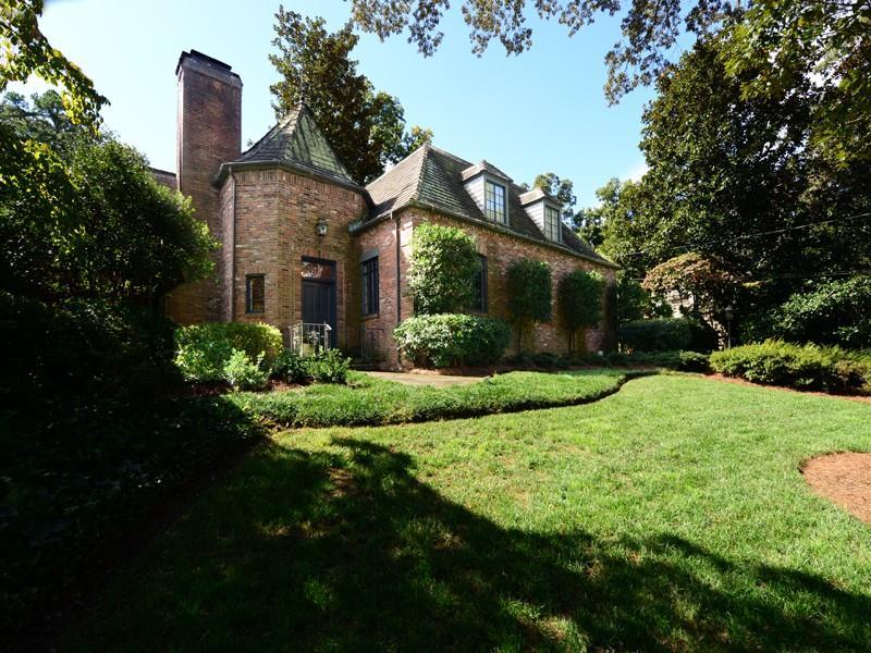 230 Nacoochee Dr., Atlanta, GA 30305