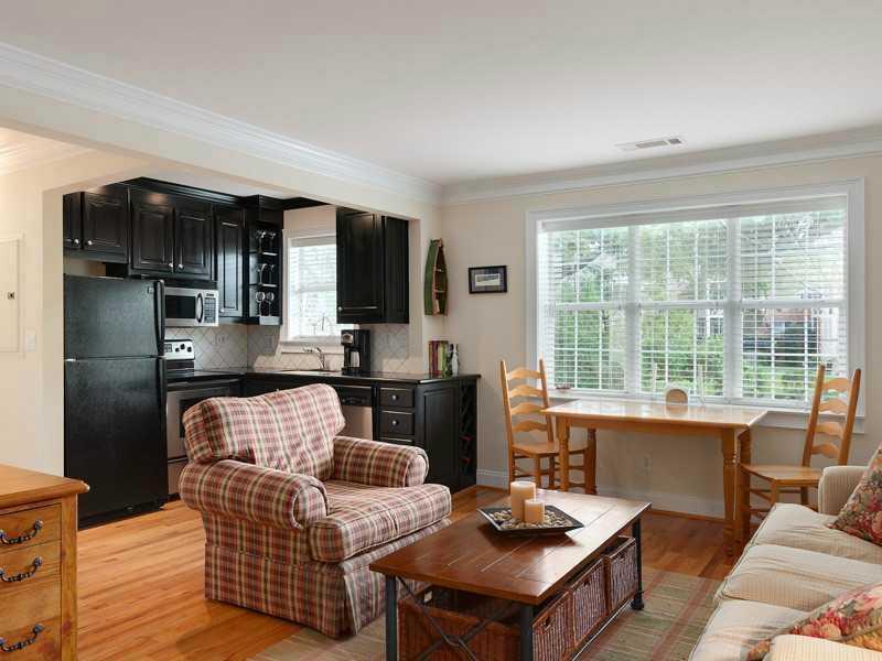 35 Sheridan Dr. #10, Atlanta, GA 30305