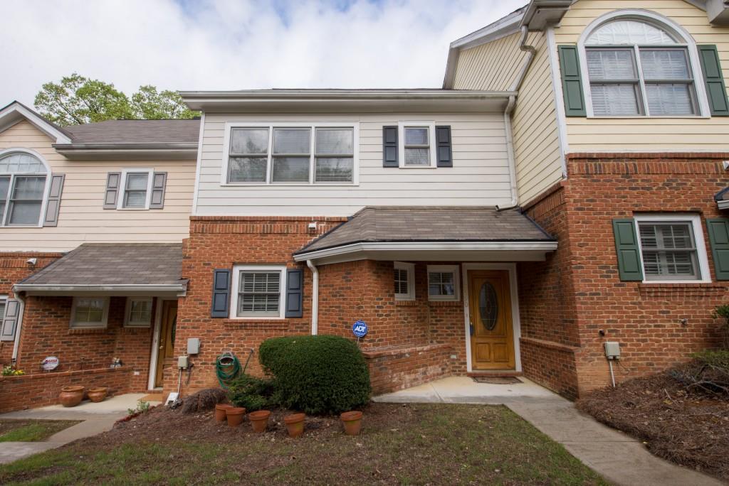 8590 Hope Mews Ct., Sandy Springs, GA 30350
