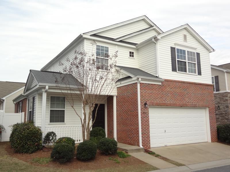 327 Hiawassee Dr., Woodstock, GA 30188