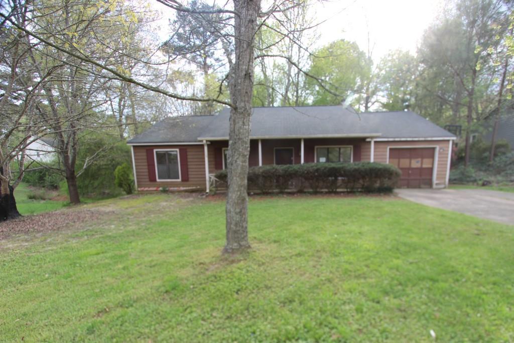 208 Colony Springs Dr., Woodstock, GA 30188