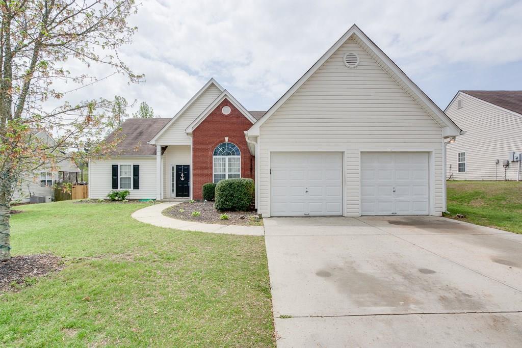 1534 Leeward Ron Dr., Dacula, GA 30019