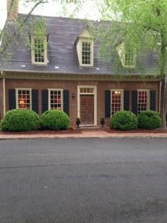 1 Nacoochee Pl., Atlanta, GA 30305