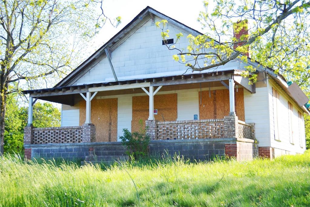 1721 Harbins Rd., Dacula, GA 30019