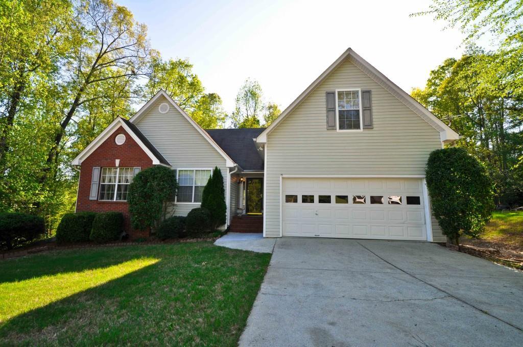 1416 Carson Ive Dr., Dacula, GA 30019