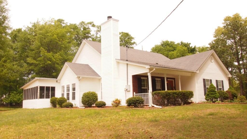 551 Old Loganville Rd., Loganville, GA 30052