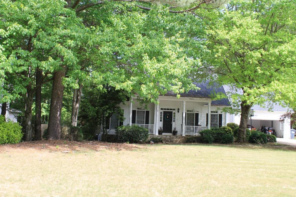 896 Fairwood Way, Acworth, GA 30101