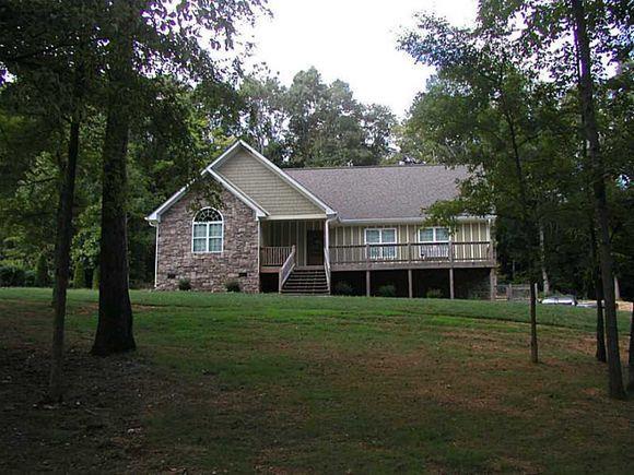 123 Sherry Ln., Calhoun, GA 30701
