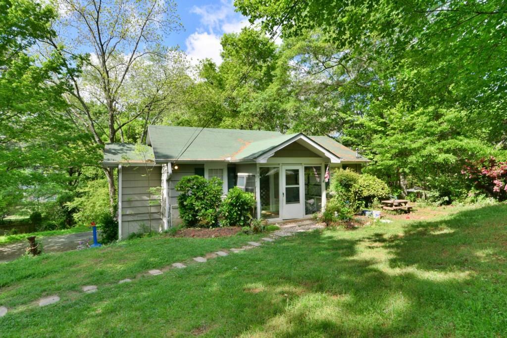 189 Holcomb Bridge Rd., Norcross, GA 30071