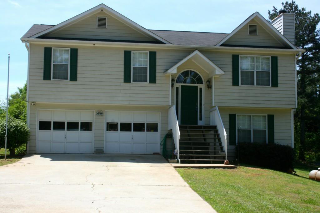 6169 Lights Ferry Rd., Flowery Branch, GA 30542