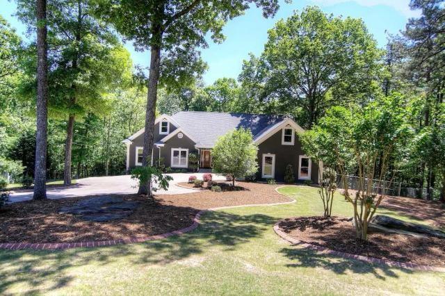 6219 Wood Spring Ct., Flowery Branch, GA 30542