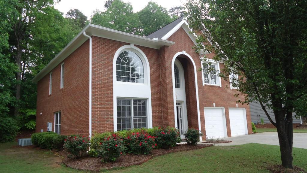 4509 Hales Trace Ln., Lilburn, GA 30047