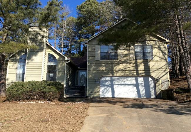 115 Lost Springs Ln., Atlanta, GA 30331