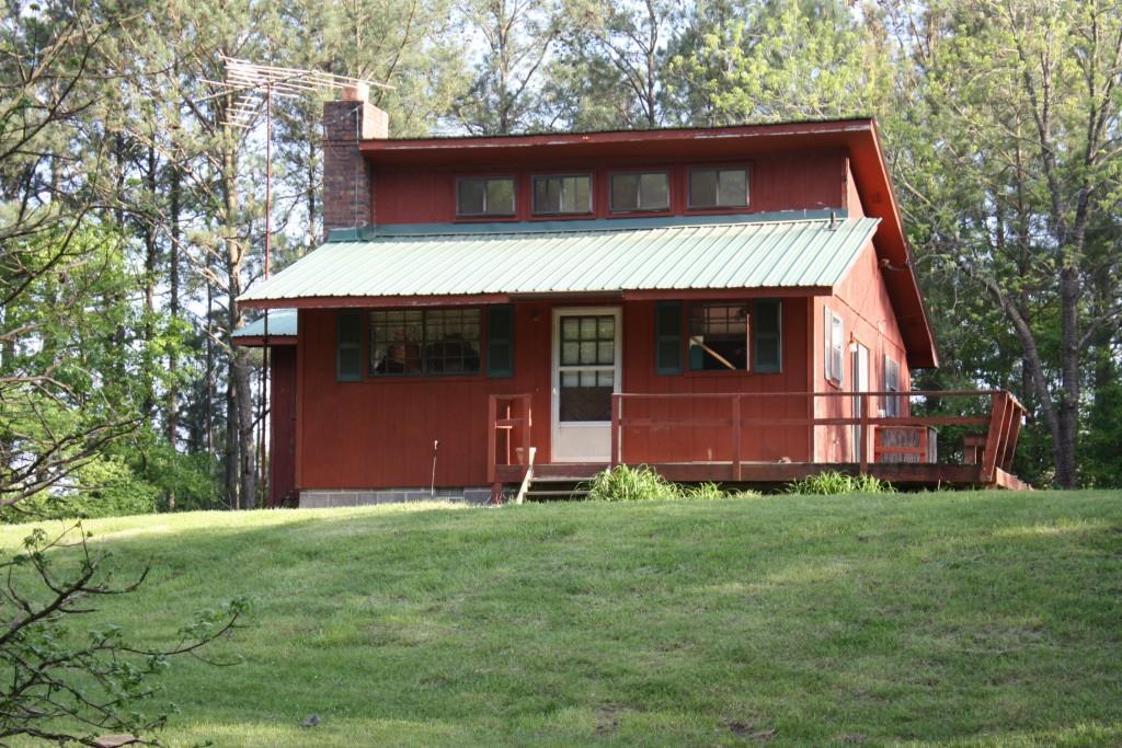 389 Paulding Meadows Dr., Dallas, GA 30132