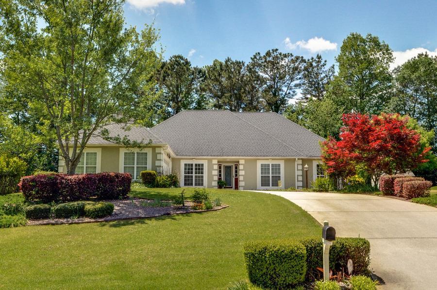 1830 Ashton Brooke Ln., Buford, GA 30519