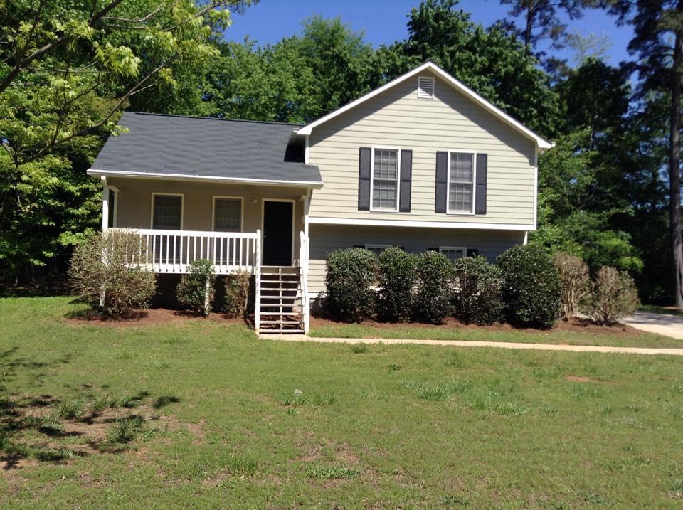 24 Grapevine Dr., Douglasville, GA 30134