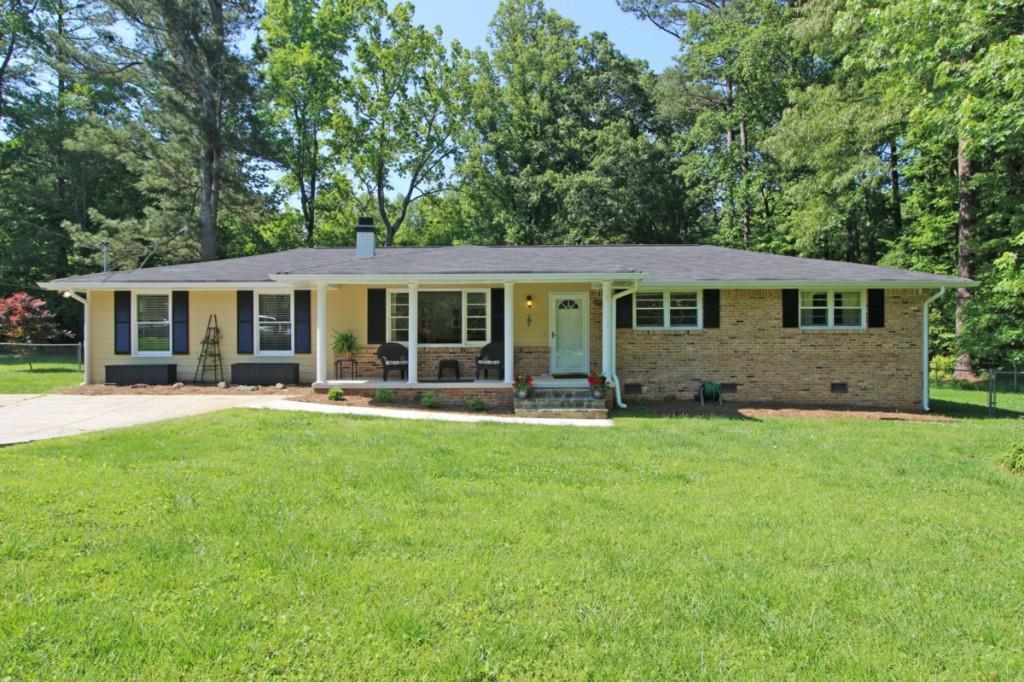 4049 Laynewood Cir., Tucker, GA 30084
