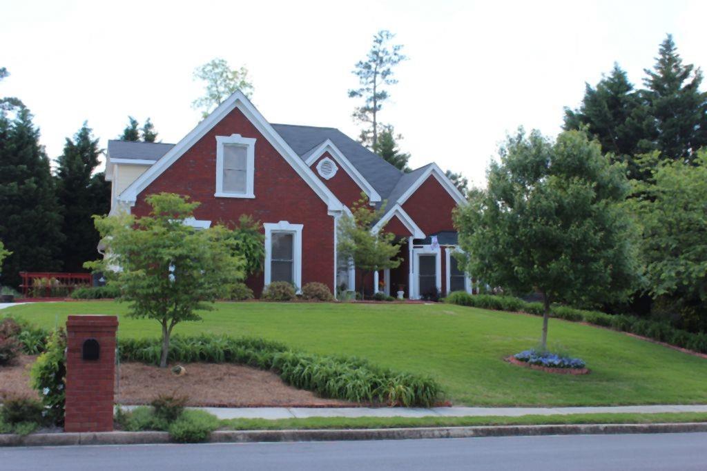 2190 Lee Patrick Dr., Dacula, GA 30019