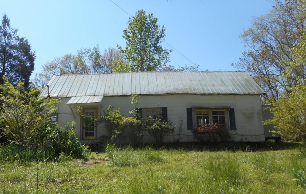 312 Northridge Rd., Ball Ground, GA 30107