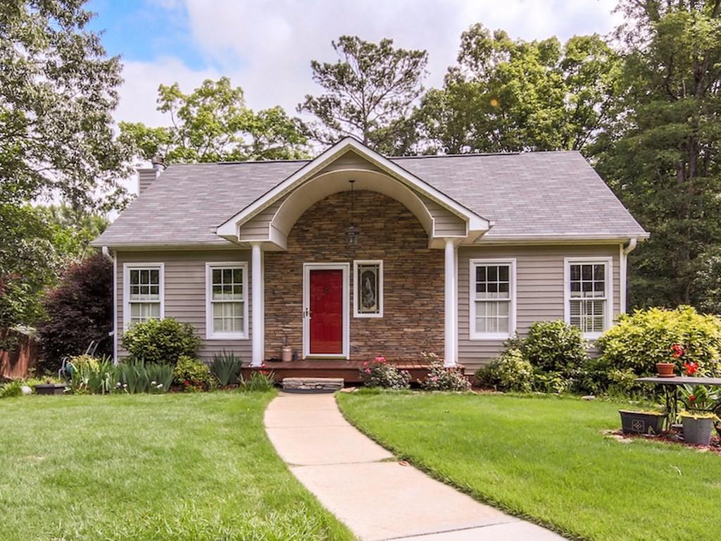 118 Myrtle Rd., Woodstock, GA 30189